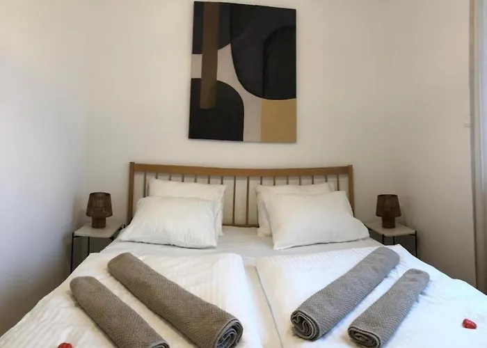 Helikon Apartamento *