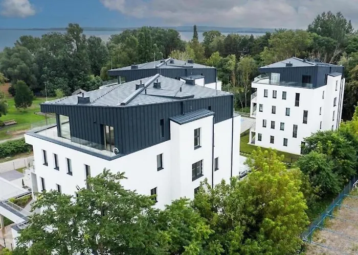 アパート Helikon ケストヘイ